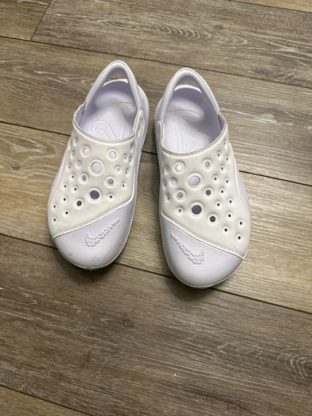 Nike Aqua Swoosh water-friendly sandals